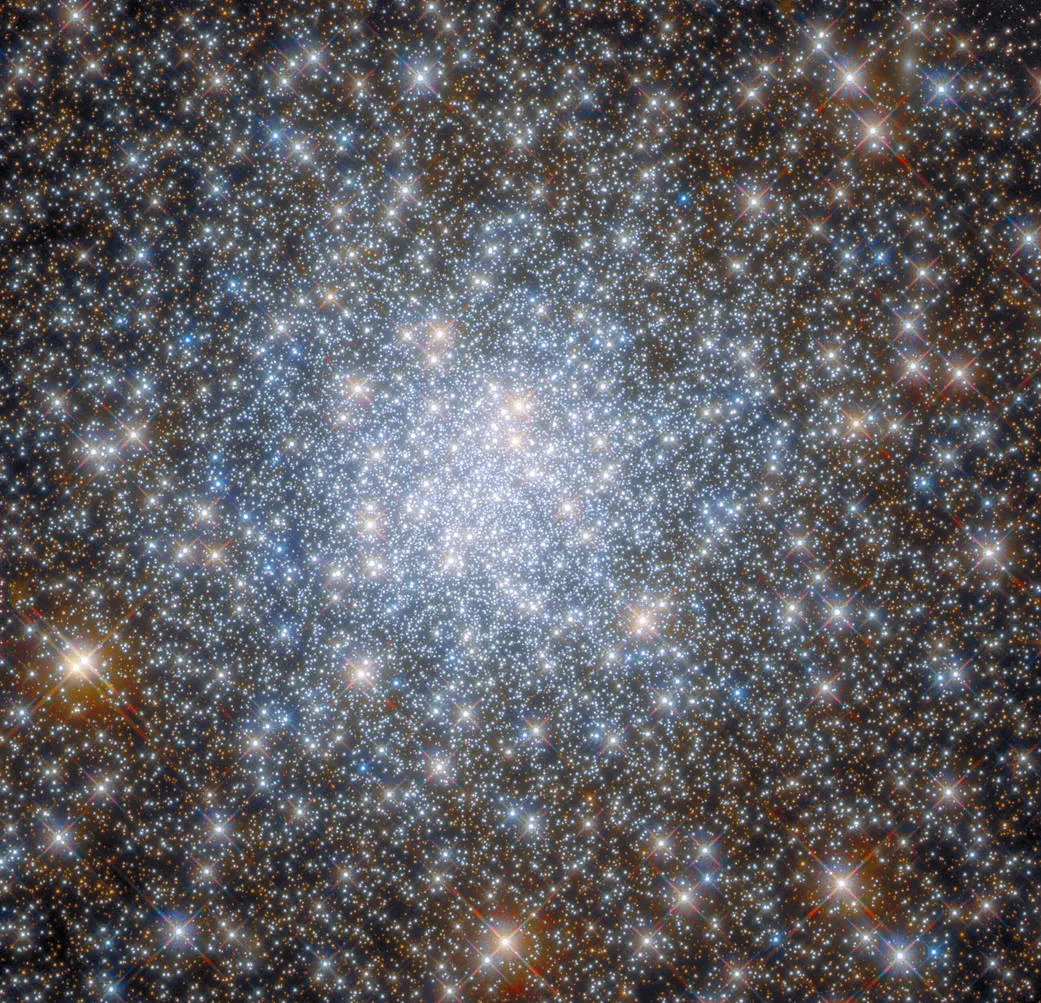 哈勃太空望远镜拍摄的球状星团NGC 6638。图片来源:ESA/Hubble & NASA, R. Cohen